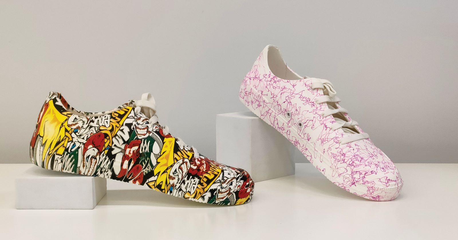 Hydrographic prints on shoes (2)